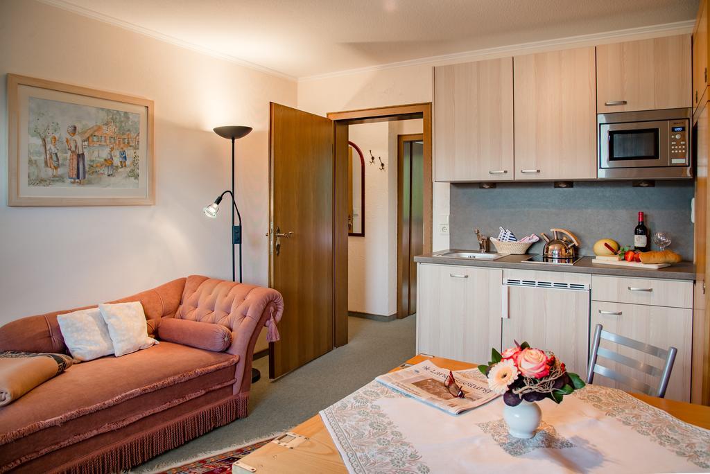 Cafe Alt Willingen Apartment Exterior photo